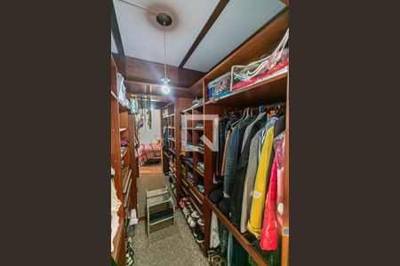 Apartamento à venda com 139m², 3 quartos e 1 vagaCloset