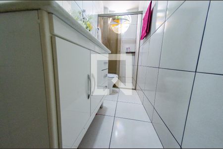 Apartamento à venda com 72m², 3 quartos e 1 vaga Apartamento à venda com 72m², 3 quartos e 1 vagaBanheiro
