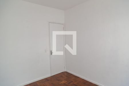 Quarto 1 de apartamento para alugar com 2 quartos, 60m² em Mangueira, São Gonçalo