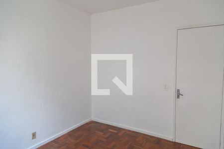 Quarto 1 de apartamento para alugar com 2 quartos, 60m² em Mangueira, São Gonçalo