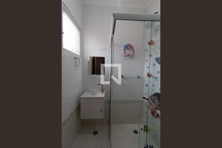 Banheiro da Suíte 1 de casa de condomínio para alugar com 2 quartos, 68m² em Parada Inglesa, São Paulo