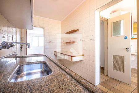 Apartamento à venda com 107m², 2 quartos e 1 vaga Apartamento à venda com 107m², 2 quartos e 1 vagaCozinha