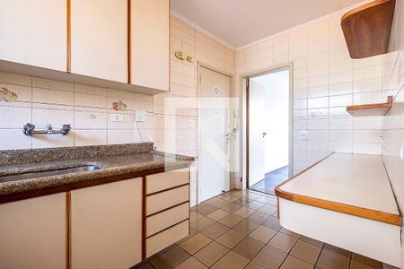 Apartamento à venda com 107m², 2 quartos e 1 vaga Apartamento à venda com 107m², 2 quartos e 1 vagaCozinha