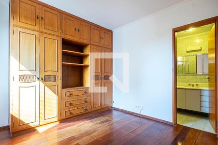 Suíte de apartamento para alugar com 2 quartos, 107m² em Pinheiros, São Paulo