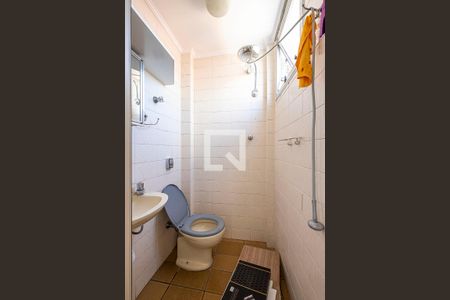 Apartamento à venda com 107m², 2 quartos e 1 vaga Apartamento à venda com 107m², 2 quartos e 1 vagaÁrea de Serviço - Banheiro