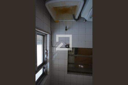 Apartamento para alugar com 70m², 2 quartos e sem vagaCozinhaa\Área de serviço