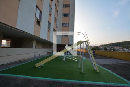 Apartamento para alugar com 70m², 2 quartos e sem vagaQuadra Esportiva