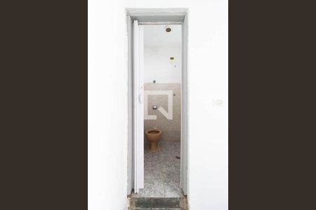 Banheiro de casa para alugar com 1 quarto, 37m² em Jardim Brasil (zona Norte), São Paulo