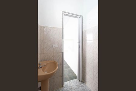 Banheiro de casa para alugar com 1 quarto, 37m² em Jardim Brasil (zona Norte), São Paulo
