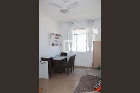 Sala de apartamento para alugar com 1 quarto, 48m² em Inhaúma, Rio de Janeiro