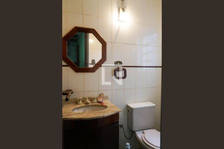 Casa à venda com 188m², 5 quartos e 2 vagasLavabo