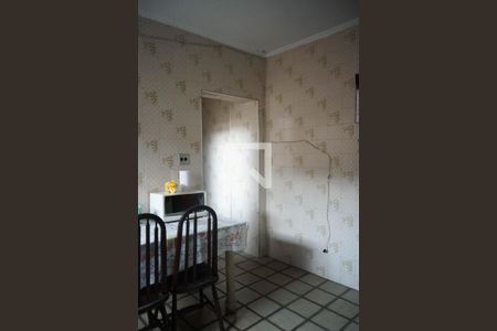 Casa à venda com 188m², 5 quartos e 2 vagasDetalhe