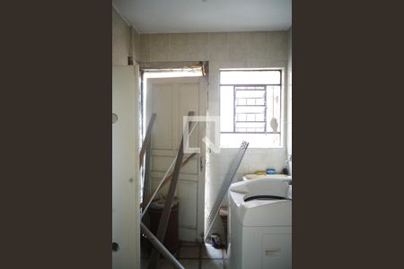 Casa à venda com 188m², 5 quartos e 2 vagasÁrea de Serviço