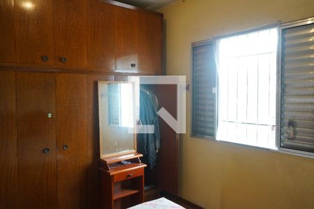 Casa à venda com 188m², 5 quartos e 2 vagasQuarto 2