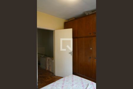 Casa à venda com 188m², 5 quartos e 2 vagasQuarto 2