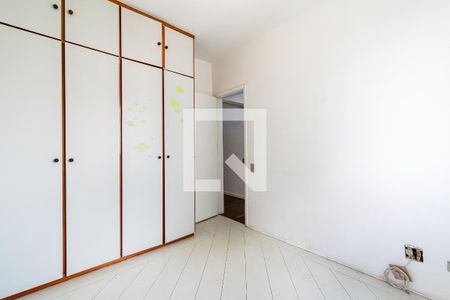 Apartamento à venda com 110m², 3 quartos e 2 vagasQuarto 3