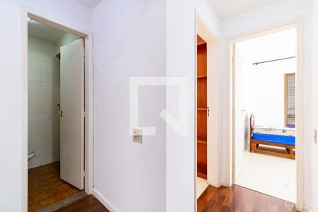 Apartamento à venda com 110m², 3 quartos e 2 vagasCorredor