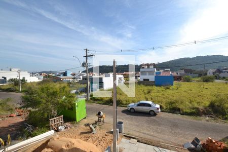 Casa à venda com 94m², 2 quartos e 1 vagaVista