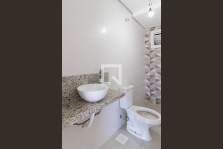 Banheiro da Suíte 1 de casa à venda com 3 quartos, 133m² em Ipanema, Porto Alegre