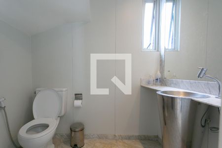 Apartamento à venda com 213m², 2 quartos e 2 vagas Apartamento à venda com 213m², 2 quartos e 2 vagasLavabo