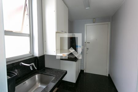 Apartamento à venda com 213m², 2 quartos e 2 vagas Apartamento à venda com 213m², 2 quartos e 2 vagasÁrea de Serviço