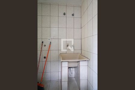 Casa à venda com 200m², 3 quartos e 1 vagaLavanderia