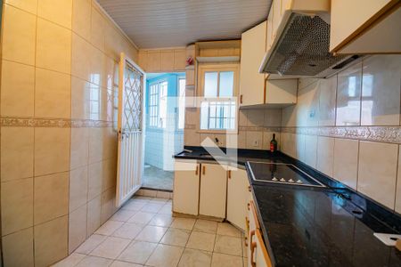 Casa à venda com 118m², 2 quartos e sem vaga Casa à venda com 118m², 2 quartos e sem vagaCozinha