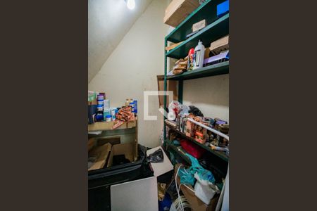 Casa à venda com 118m², 2 quartos e sem vaga Casa à venda com 118m², 2 quartos e sem vagaDeposito