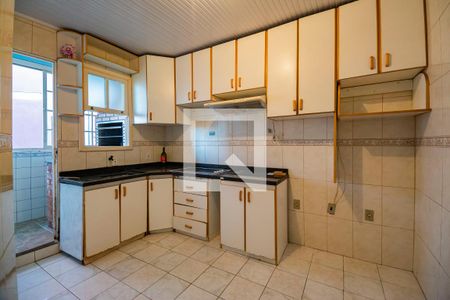 Casa à venda com 118m², 2 quartos e sem vaga Casa à venda com 118m², 2 quartos e sem vagaCozinha