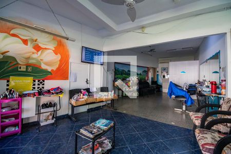 Casa à venda com 118m², 2 quartos e sem vaga Casa à venda com 118m², 2 quartos e sem vagaSalão de festa