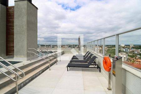 Studio para alugar com 38m², 1 quarto e 1 vaga Studio para alugar com 38m², 1 quarto e 1 vagaÁrea comum - Piscina