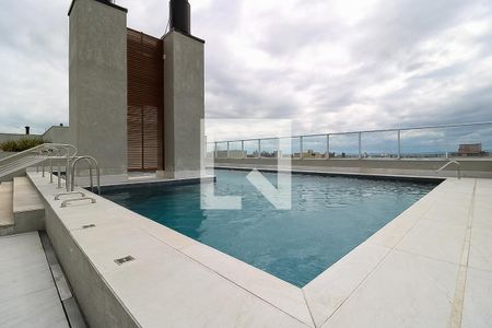 Studio para alugar com 38m², 1 quarto e 1 vaga Studio para alugar com 38m², 1 quarto e 1 vagaÁrea comum - Piscina