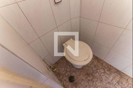 Apartamento para alugar com 48m², 1 quarto e sem vaga Apartamento para alugar com 48m², 1 quarto e sem vagaBanheiro de Serviço