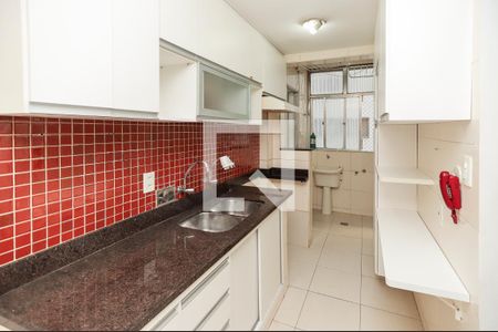Apartamento à venda com 65m², 2 quartos e 1 vaga Apartamento à venda com 65m², 2 quartos e 1 vagaCozinha