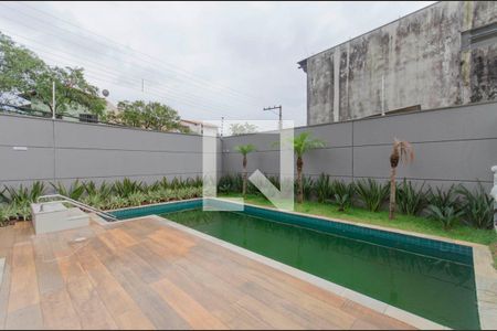 Apartamento à venda com 47m², 2 quartos e 1 vaga Apartamento à venda com 47m², 2 quartos e 1 vagaÁrea Comum - Piscina