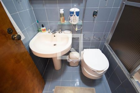 Casa à venda com 165m², 3 quartos e 1 vaga Casa à venda com 165m², 3 quartos e 1 vagaBanheiro da Suíte