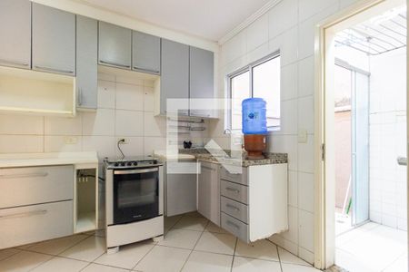 Casa de condomínio à venda com 83m², 2 quartos e 2 vagasCozinha