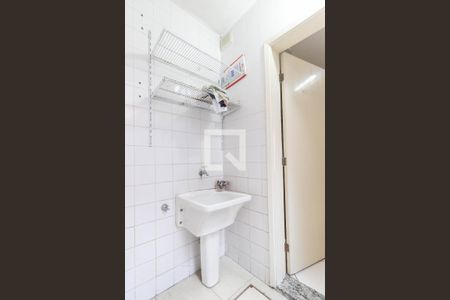 Casa de condomínio à venda com 83m², 2 quartos e 2 vagasÁrea de Serviço