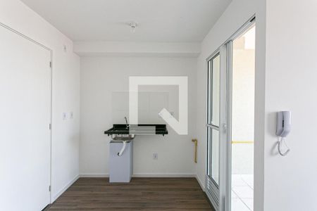 Sala e Cozinha de kitnet/studio para alugar com 1 quarto, 29m² em Vila Esperança, São Paulo