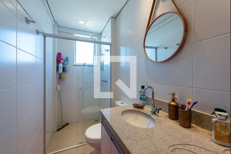 Apartamento à venda com 75m², 2 quartos e 2 vagas Apartamento à venda com 75m², 2 quartos e 2 vagasBanheiro da Suíte