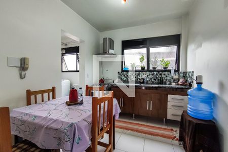 Apartamento à venda com 105m², 3 quartos e 2 vagas Apartamento à venda com 105m², 3 quartos e 2 vagasCozinha