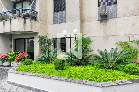 Apartamento à venda com 105m², 3 quartos e 2 vagas Apartamento à venda com 105m², 3 quartos e 2 vagasÁrea Comum
