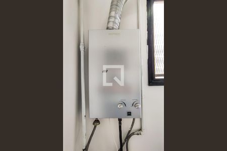 Apartamento à venda com 105m², 3 quartos e 2 vagas Apartamento à venda com 105m², 3 quartos e 2 vagasÁrea de Serviço - Aquecedor