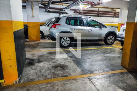 Apartamento à venda com 105m², 3 quartos e 2 vagas Apartamento à venda com 105m², 3 quartos e 2 vagasVagas de Garagem