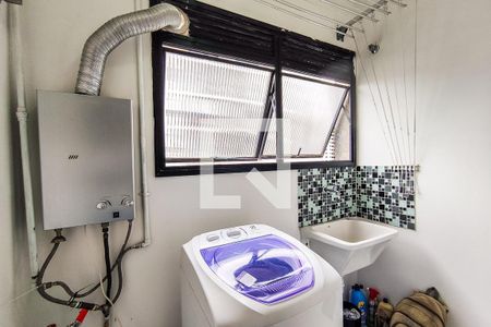 Apartamento à venda com 105m², 3 quartos e 2 vagas Apartamento à venda com 105m², 3 quartos e 2 vagasÁrea de Serviço