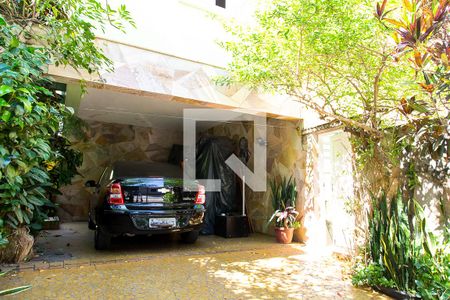 Casa à venda com 125m², 3 quartos e 3 vagasGaragem