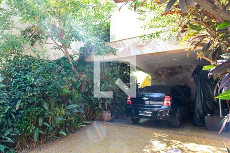 Casa à venda com 125m², 3 quartos e 3 vagasGaragem
