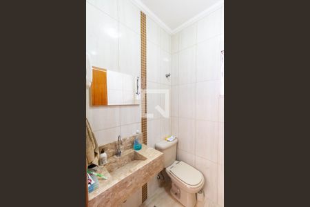 Lavabo de casa para alugar com 3 quartos, 180m² em Vila Ivone, São Paulo
