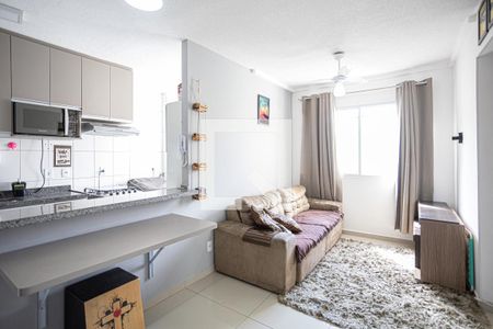 Sala de apartamento para alugar com 2 quartos, 44m² em Novo Osasco, Osasco