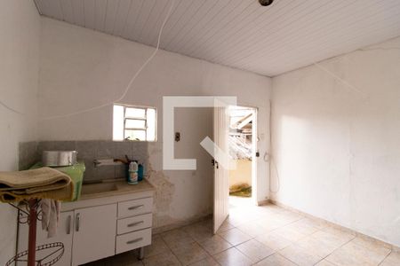 Casa à venda com 200m², 4 quartos e 2 vagasEdícula - Cômodo 1